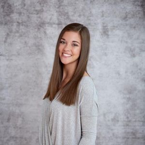 Meet your Posher, Gabriella